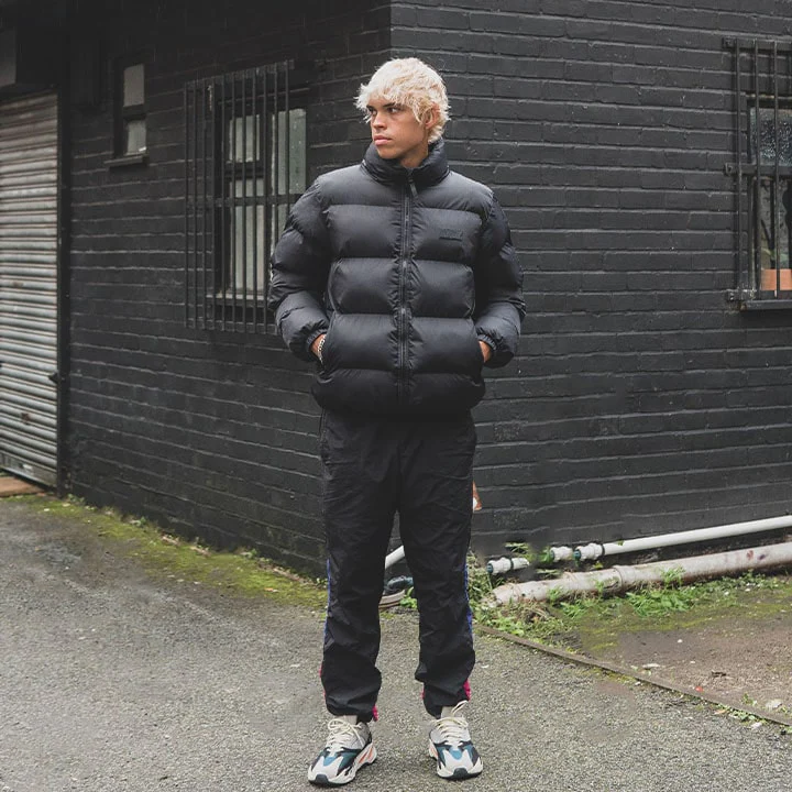 Black Kabru RMDY. Puffer Jacket